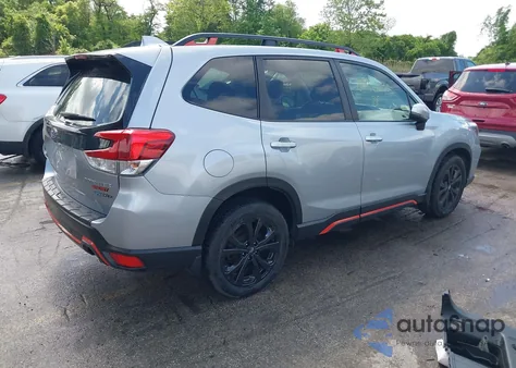 2020 Subaru Forester Sport z USA, uszkodzony, nr VIN JF2SKARC8LH428900